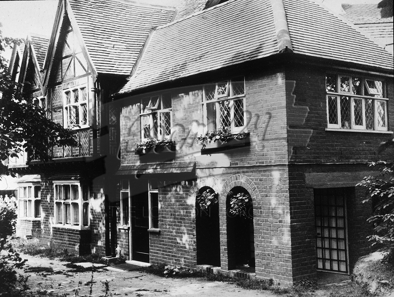 PHLS_2185 Kelsey Lodge, Beckenham Bromley Borough Photos