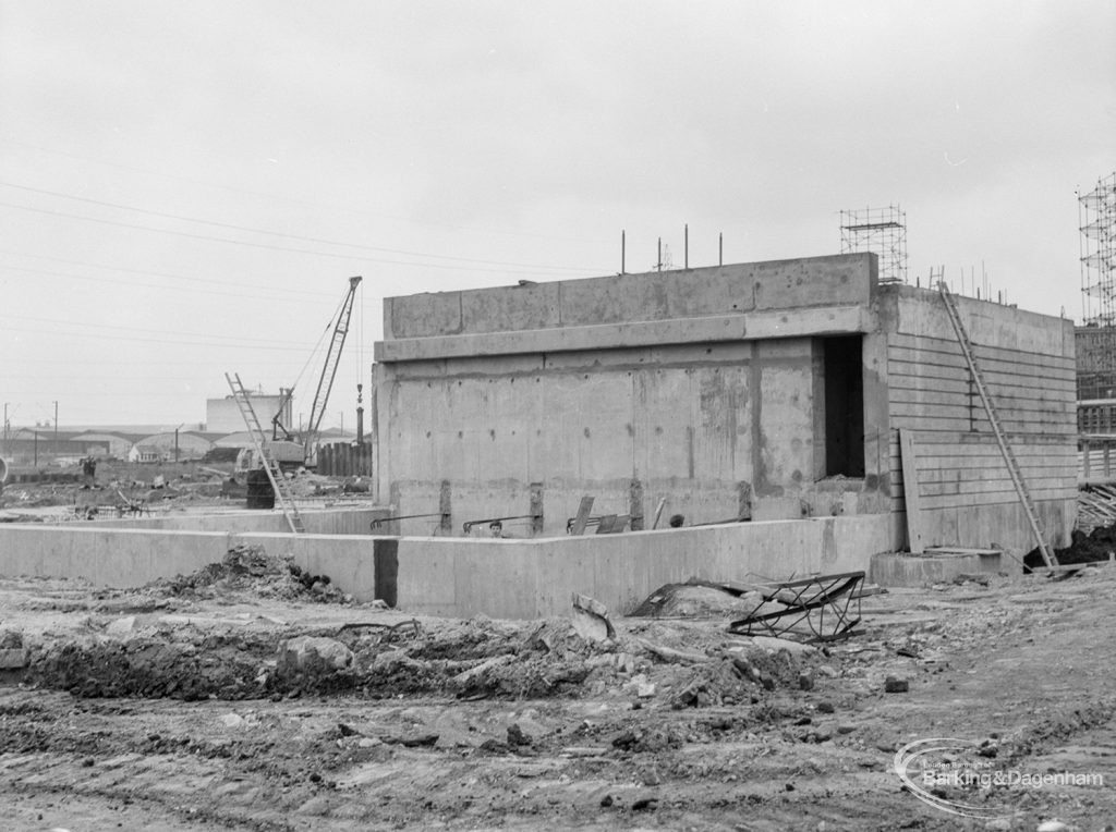 Riverside Sewage Works Reconstruction X showing a sealed isolated structure, 1966