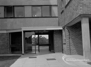 Housing development at John Burns Drive, showing treatment of ground-floor space, 1967