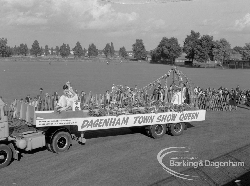 Barking Carnival 1968, showing arrival of Dagenham Town Show Queen float, 1968