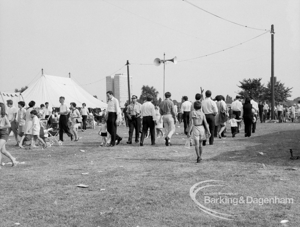 Dagenham Town Show 1969, showing visitors walking away in avenue, 1969