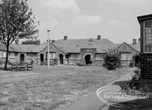 Housing at Pembroke Gardens, Dagenham, showing bungalows for elderly people, northern half, 1970