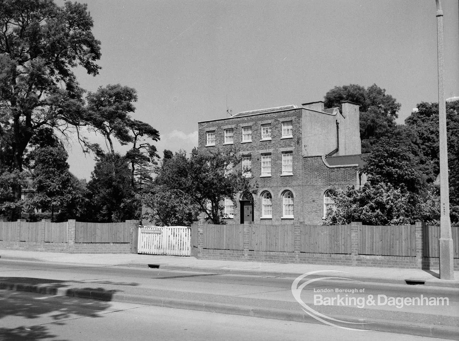 Woodlands House in Rainham Road North, Dagenham from westsouthwest