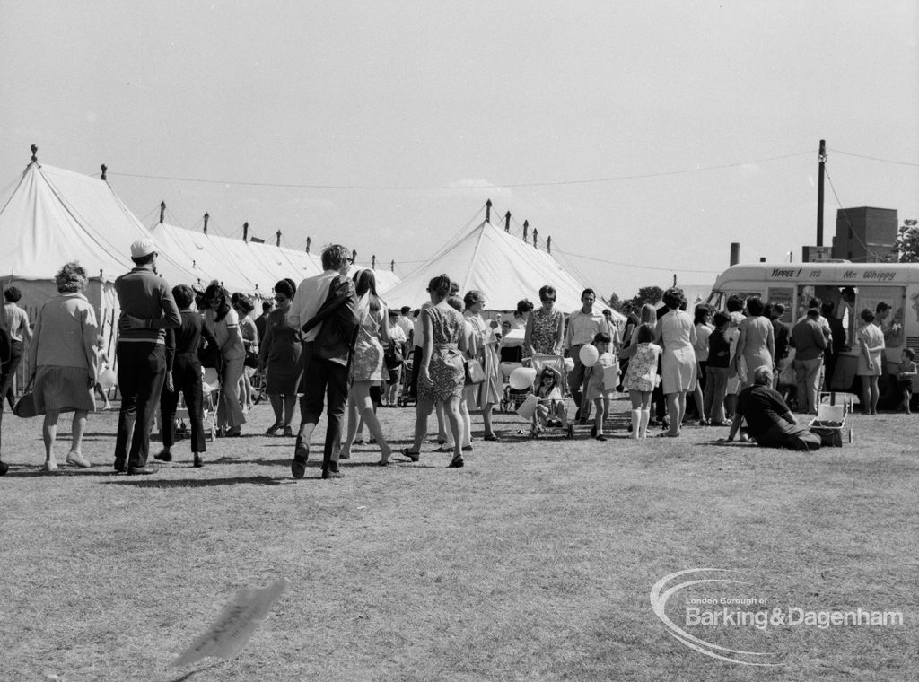 Dagenham Town Show 1970, showing a crowd near the entrance and marquees behind, 1970