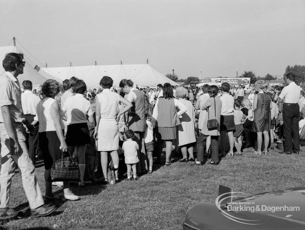 Dagenham Town Show 1970, showing long queue of visitors [possibly for child photography or ice cream], 1970