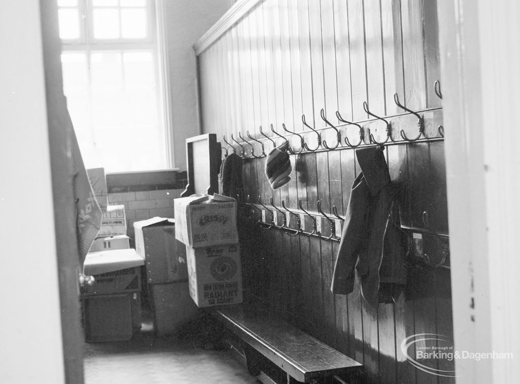 Village Infants School, Church Elm Lane, Dagenham interior [closed 23 July 1971], showing cloakroom with pegs for coats, 1971