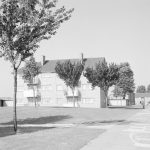 Three-story flats in Ros...