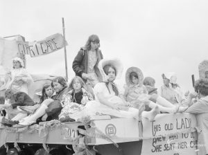 Dagenham Town Show 1972, showing Girls’ Brigade ‘This old lady…’ carnival float in Old Dagenham Park, 1972