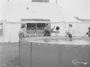 Dagenham Town Show 1972 at Central Park, Dagenham, showing Dagenham Swimming Club pool with instructor and children, 1972