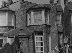 Old Barking, showing close-up of run-down property on north-east side of Fanshawe Avenue, 1973