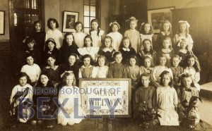 PCD_1446 Class of Girls, School unidentified c.1910-20