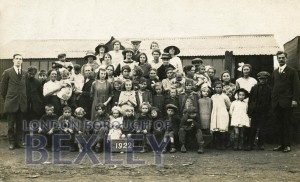 PCD_1500 Gipsy encampment at Erith 1922