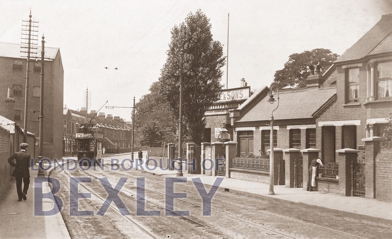 PCD_477 London Road, Crayford c.1920 Bexley Borough PhotosBexley