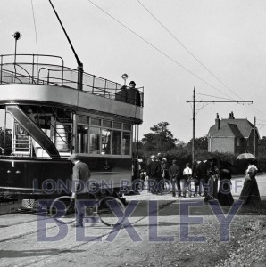 PHBOS_2_1066 Tram trial in Erith Road, Bexleyheath 1903