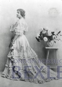 PHBOS_2_1250 Lady in ball gown c1900