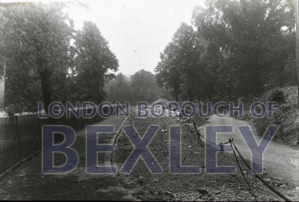 PHBOS_2_257 New Gravel Hill, Bexleyheath c1930 Bexley Borough