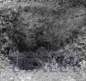 PHBOS_2_603 Dene hole, Joydens Wood, Bexley c1910