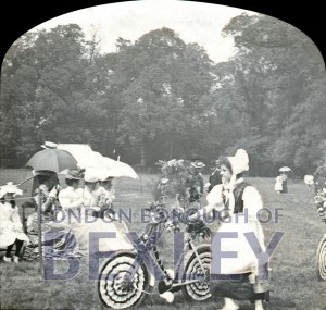 PHBOS_2_795 Bexleyheath Gala parade in Danson Park, Welling 1899