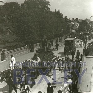 PHBOS_2_822 Bexley Gala procession at Crook Log 1899