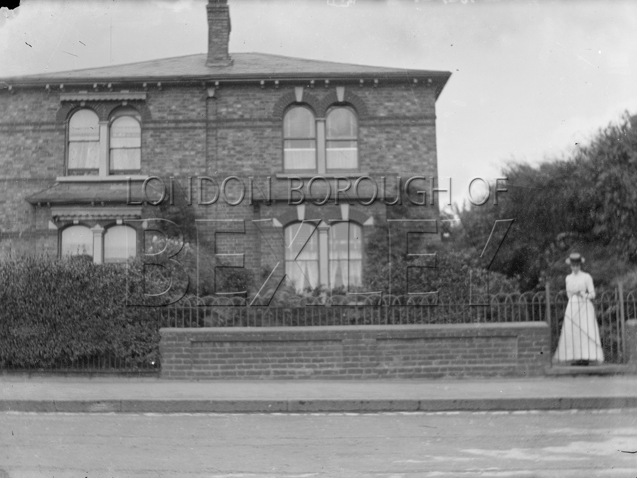 PHRBR_045 House on Woolwich Road, Belvedere Bexley Borough PhotosBexley Borough Photos