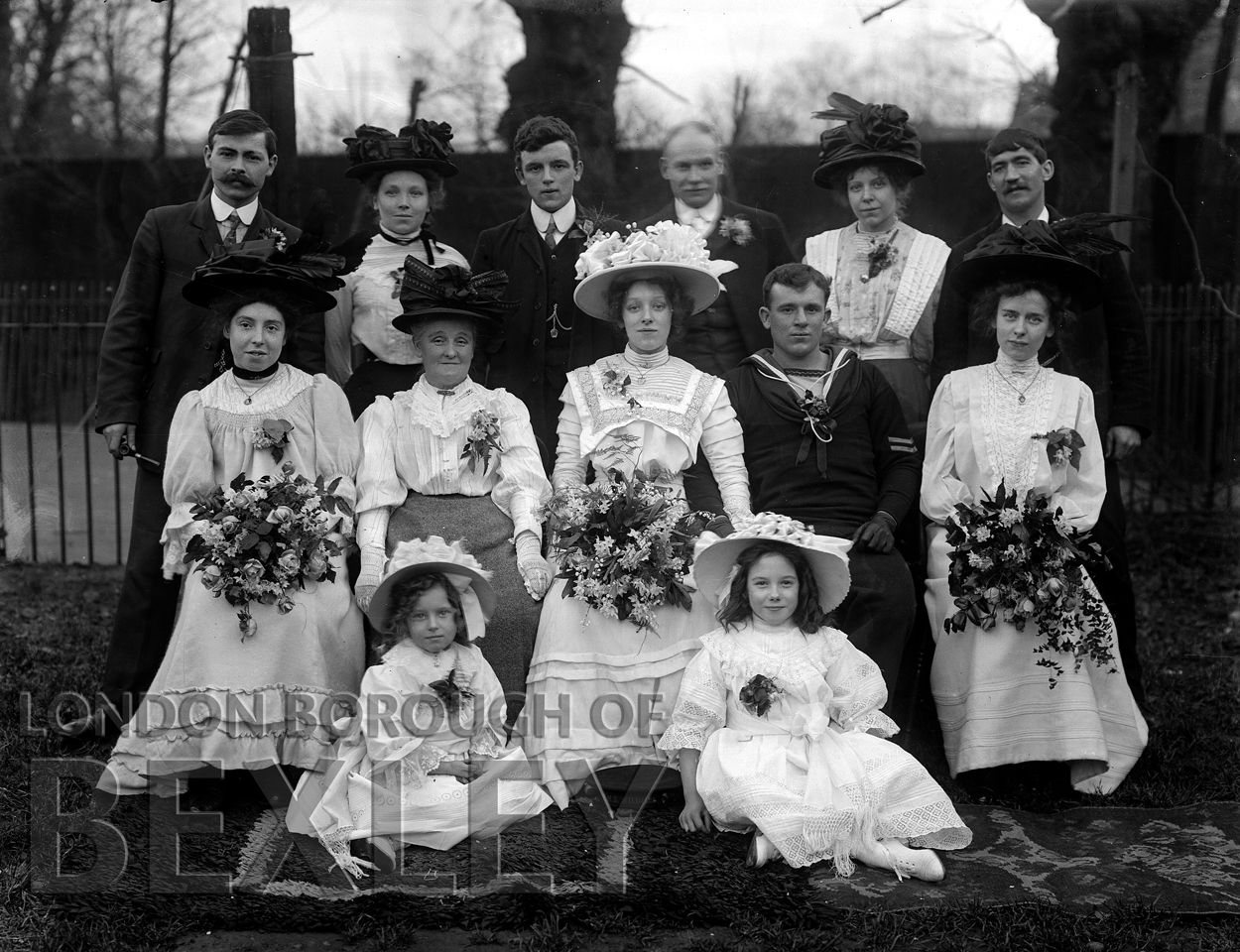 DEW164 Wedding Portrait c.1900 - Bexley Borough PhotosBexley Borough Photos