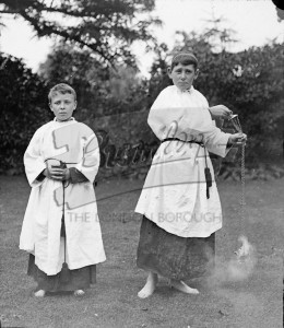 Pageant at Chislehurst – Thurifer and Boat-Boy, 1908