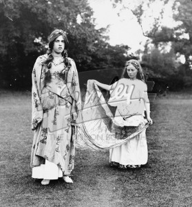 Pageant at Chislehurst – Queen Bertha and maid of honour, 1908