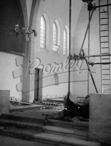 Interior of Church, Orpington 1957