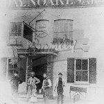 Three Tuns – old entrance, Beckenham 1900s