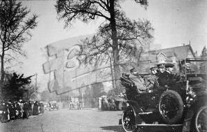 Army motorcade,  1900