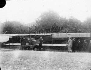 Bi-plane at Perry Hall Farm, Orpington, Orpington 1910