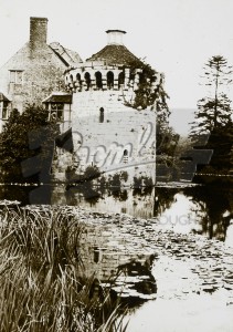 Scotney Castle from the meadow, Lamberhurst nd