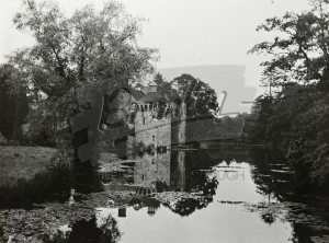 Scotney Castle from the bridge, Lamberhurst nd