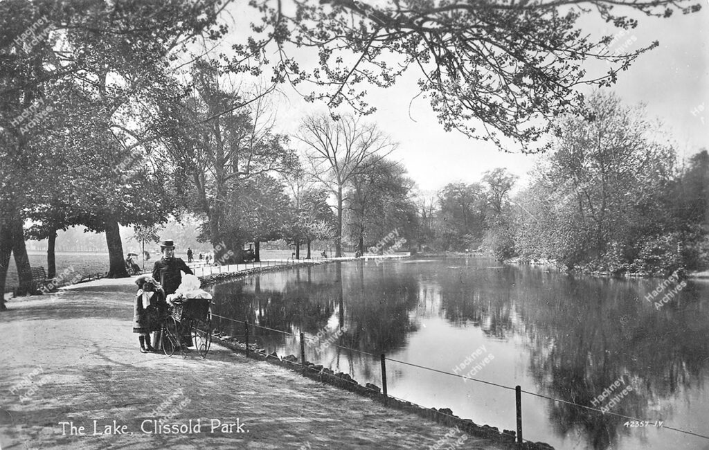 Clissold Park, view west alongside the larger pond, 1916