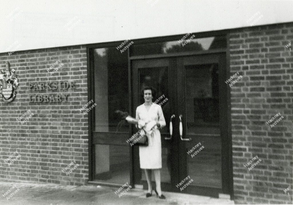 Hackney Parkside library, 1964.
