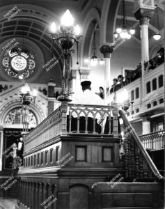 Dalston Synagogue, Poets Road.  Interior of Synagogue, showing last service held before closure in January 1967.