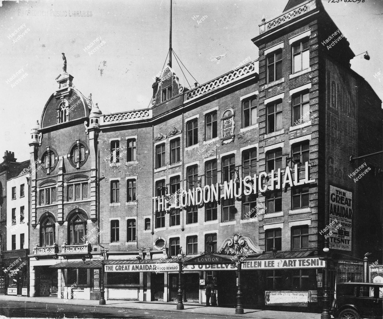 The London Music Hall, Shoreditch High Street (formerly Holywell Street), Hackney. 1930.
