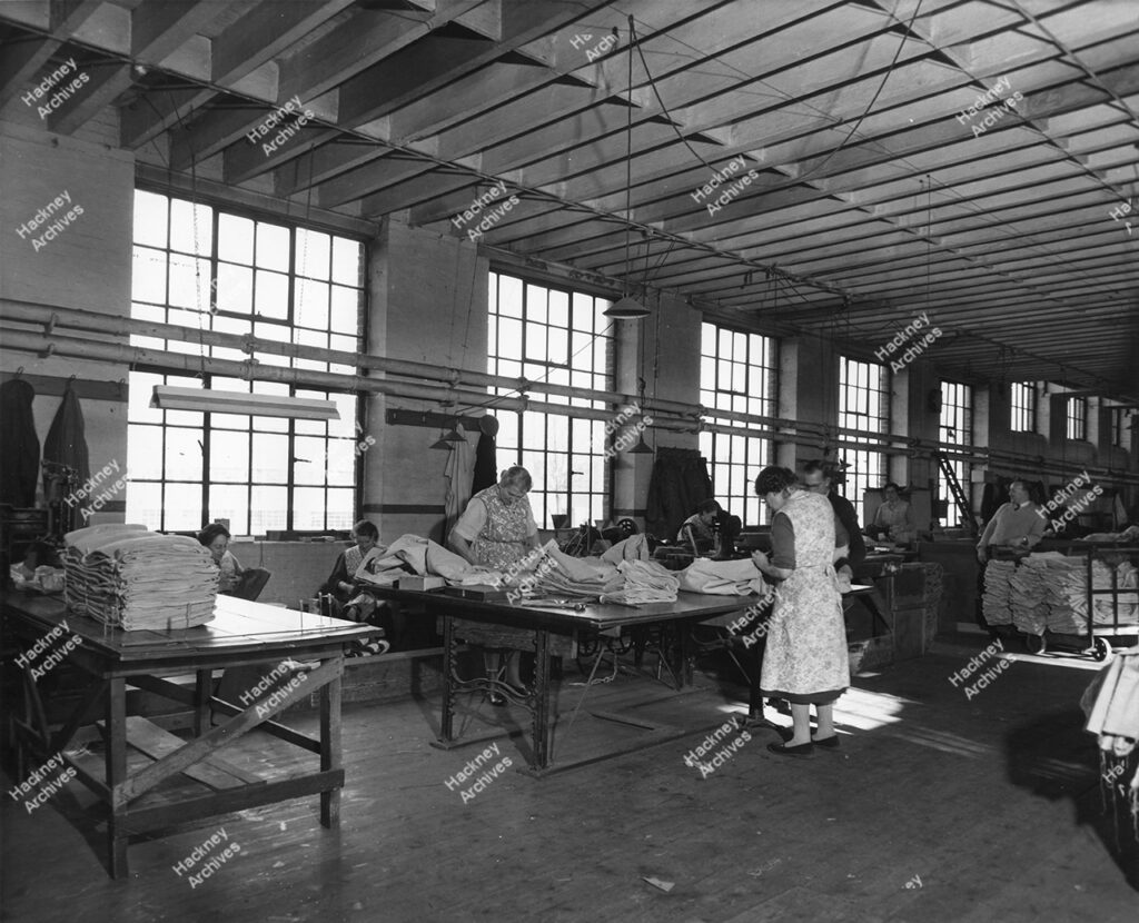 Thomas Briggs Ltd. Tent makers 2-4 southgate Road, c.1900.