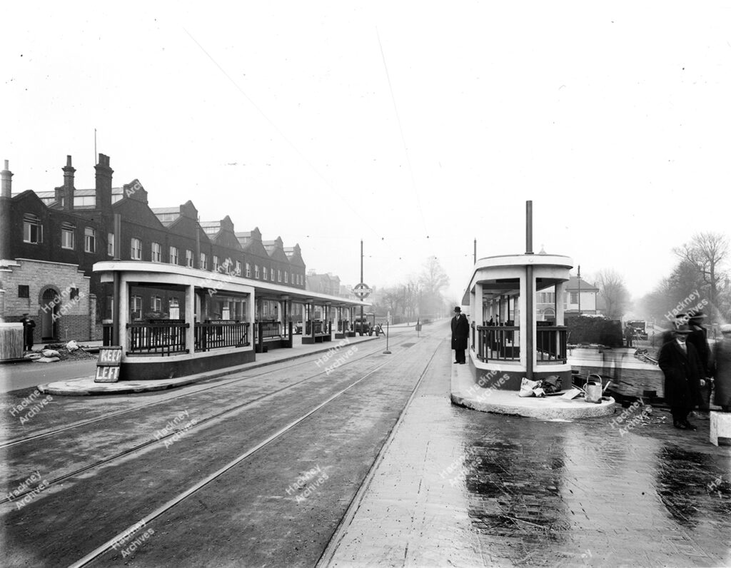 Manor House Station, 1932.