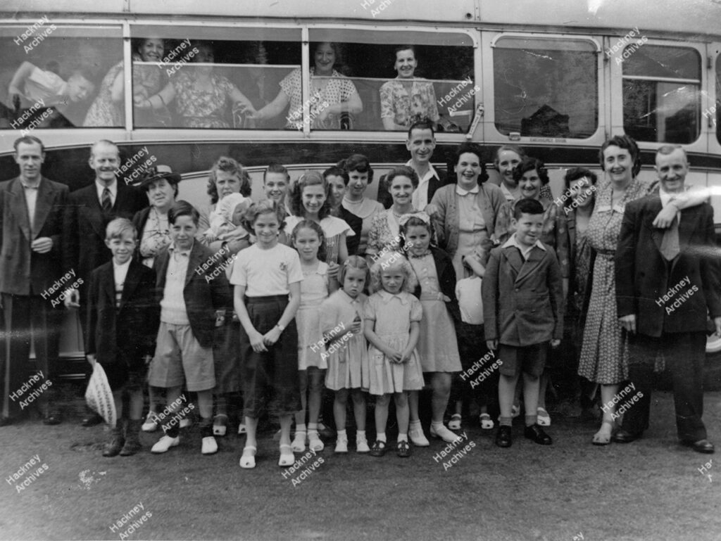 Woodberry Down Community Group outing, 1952.