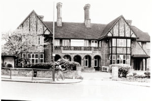 Kenton Road, Travellers Rest