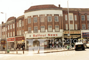 3 Warwick Parade, Belmont Circle, corner of Kenton Lane