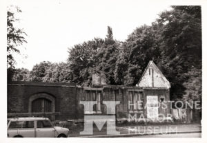 Stanmore Station, Old Church Lane