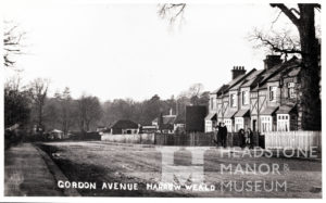 Gordon Avenue, 132-142