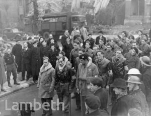 FRENCH FORCES VISIT, YORK HILL, NORWOOD : WORLD WAR II