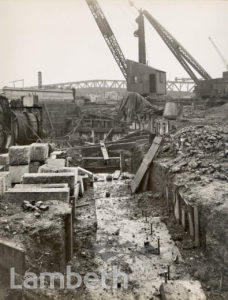 LAMBETH BRIDGE, LAMBETH: CONSTRUCTION