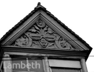 BEEHIVE COFFEE TAVERN, STREATHAM HIGH ROAD, STREATHAM COMMON