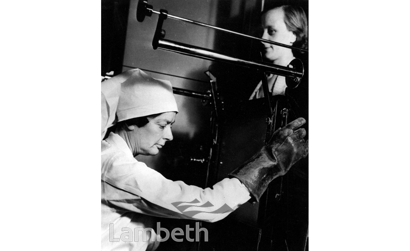 SOUTH LONDON HOSPITAL, CLAPHAM COMMON SOUTH SID