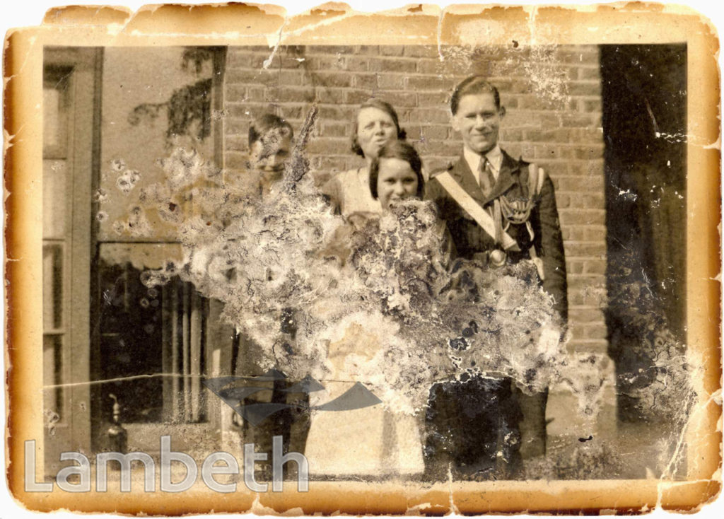 RUSSELL FAMILY PHOTO, WEST NORWOOD: WORLD WAR II