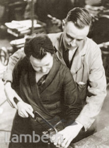 TRAINING WOMEN, BEAUFOY INSTITUTE, LAMBETH:WORLD WAR II